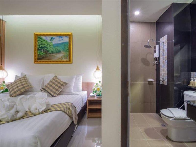 Pura Nakhon Hotel Nakhon Si Thammarat Exteriör bild
