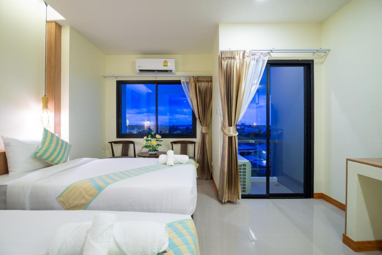 Pura Nakhon Hotel Nakhon Si Thammarat Exteriör bild
