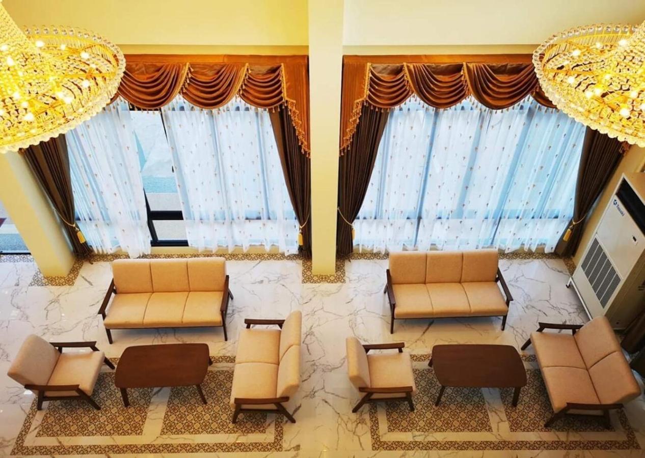 Pura Nakhon Hotel Nakhon Si Thammarat Exteriör bild